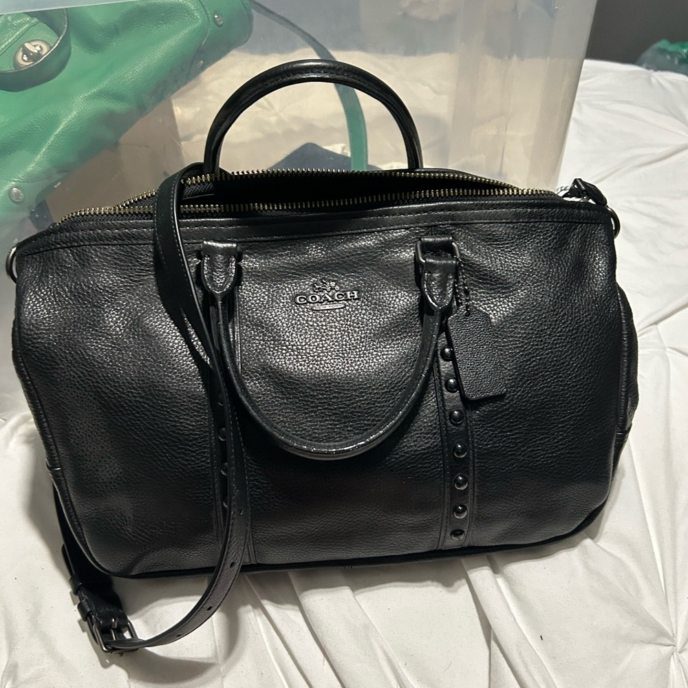 Coach Black Leather Satchel with Sleek Design